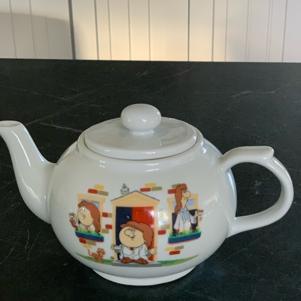 Vintage 1980's Tetley Tea Folk Teapot